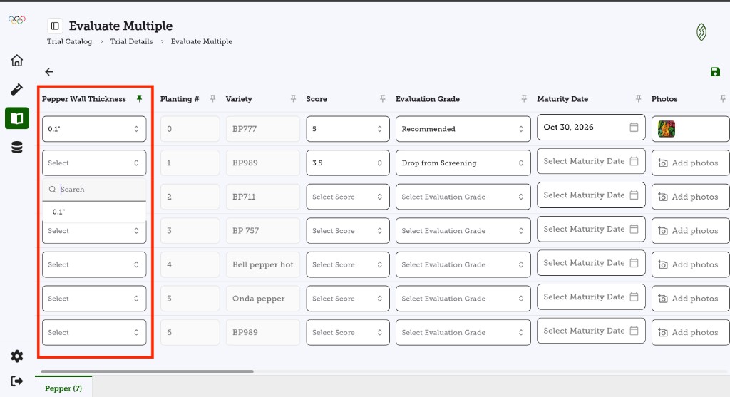 Pinned trait column in the Batch Evaluate interface